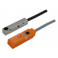 OPT 光電開關INS5-NPN/PNP系列
